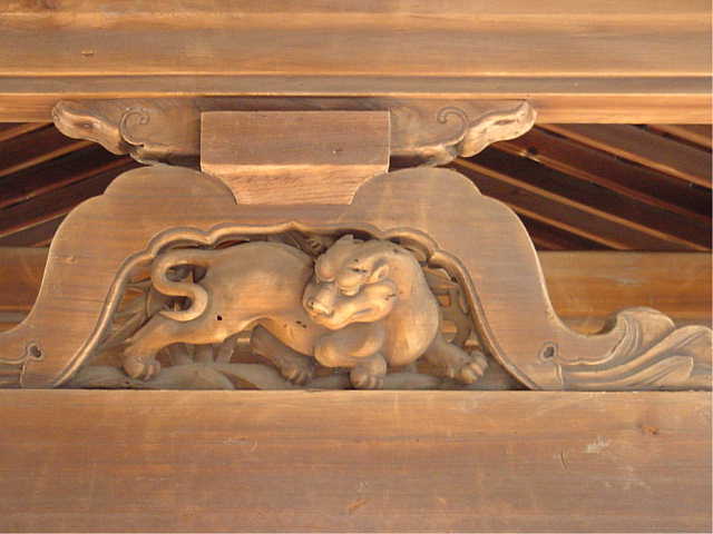 京都　妙心寺 蟇股の獅子