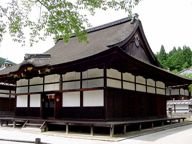 三井寺 潅頂堂