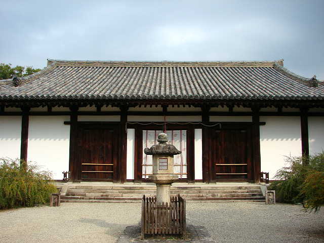奈良　新薬師寺