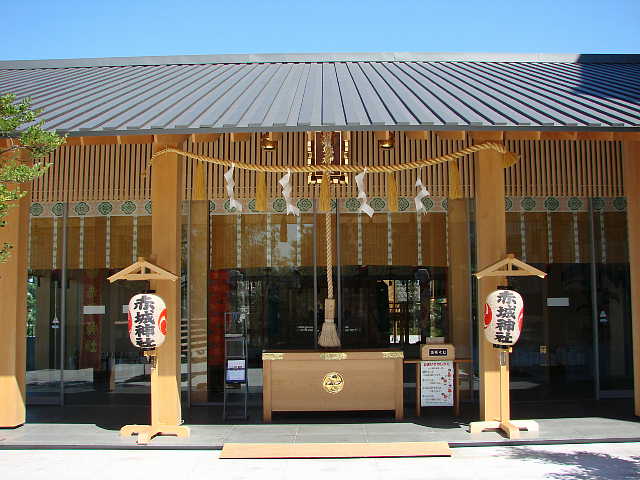 新宿　赤城神社 拝殿 写真