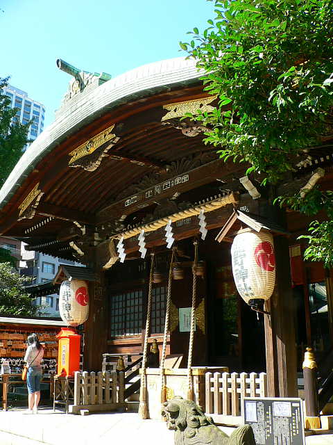 新宿十二社　熊野神社 拝殿 写真